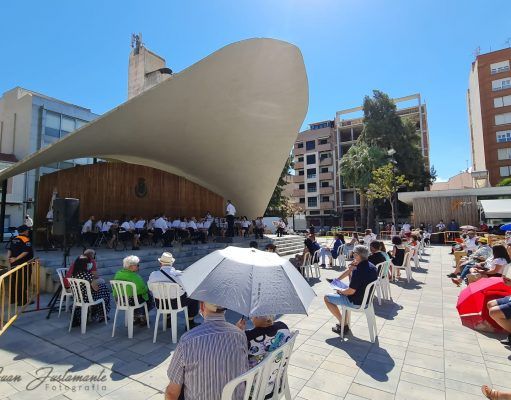 9 de octubre – La AMCE Santa Cecilia realizará un pasacalles interpretando pasodobles, terminando en la Plaza Castelar con los himnos de Elda, La Comunidad Valenciana y España AMCE Santa Cecilia