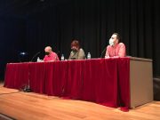 Trabajos a la comunidad a los menores que hacen botellón, la Policía de Petrer estudia esta fórmula El Agente Tutor, con el concejal de Seguridad y la edil de Educación - Petrer