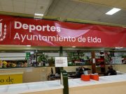 Ya ha empezado la recogida de dorsales en el Mercado Central para la San Silvestre Eldense, más de 1000 personas ya se han inscrito San Silvestre Eldense - Recogida de dorsales
