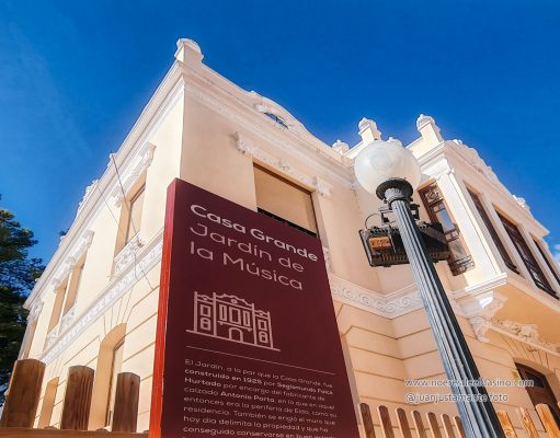 Tótems culturales para poner en valor una veintena de monumentos y puntos de interés de Elda Tótems culturales en Elda