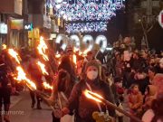 Hoy es el día más mágico del año con Sus Majestades Los Reyes Magos en su espectacular recorrido por las calles de Elda