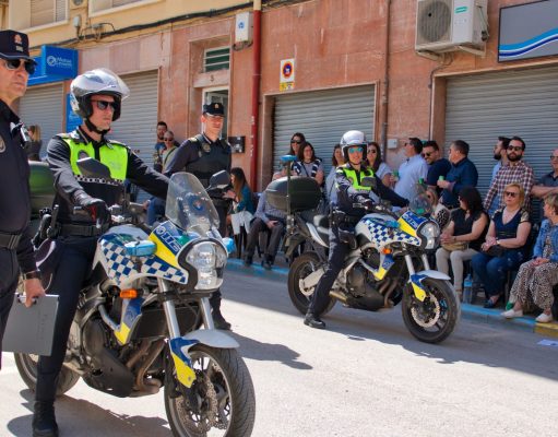 Más de un centenar de policías velarán cada día por la seguridad de las fiestas de Moros y Cristianos de Petrer Policía Local Petrer