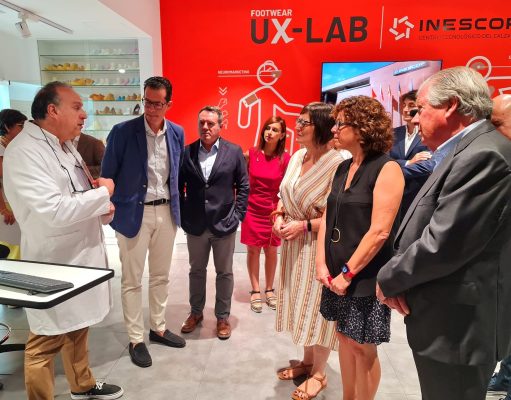Presentación de un novedoso laboratorio (denominado ‘Footwear User Experience (UX-LAB)’) puesto en marcha en Inescop Elda que permitirá el desarrollo de calzado confortable y duradero Presentación de un novedoso laboratorio puesto en marcha en Inescop que permitirá el desarrollo de calzado confortable y duradero