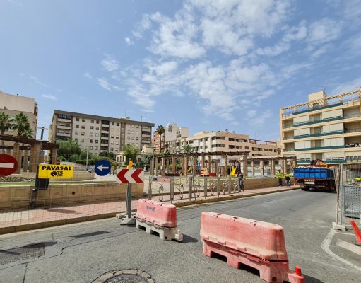 Comienzan las obras de remodelación de la Plaza del Zapatero en Elda Han comenzado las obras de remodelación de la Plaza de los Trabajadores del Calzado, conocida popularmente como Plaza del Zapatero