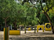 Finalizan los trabajos de renovación del mobiliario de los parques caninos de los Jardines del Vinalopó Juegos caninos Elda