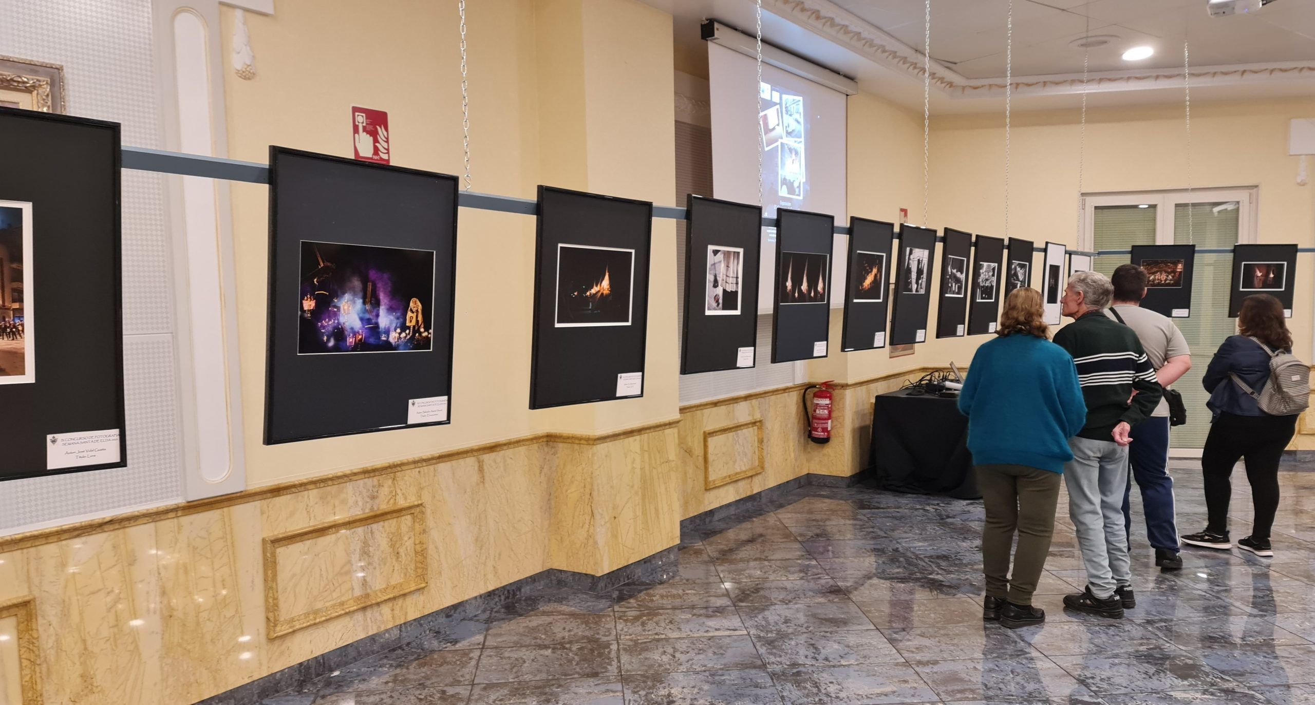 La exposición está compuesta por 50 obras de 17 fotógrafos de Elda y distintas poblaciones de la provincia.