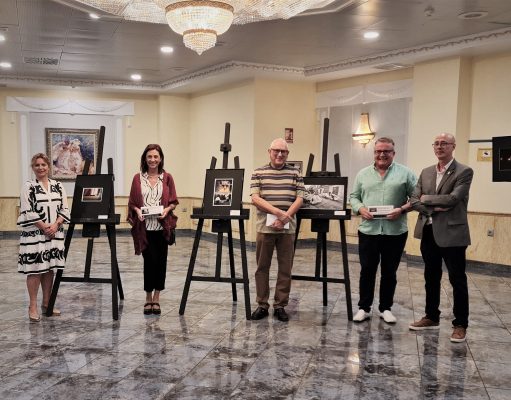 La Junta Mayor de Cofradías entrega los premios del noveno Concurso de Fotografía Semana Santa de Elda La Junta Mayor de Cofradías entrega los premios del noveno Concurso de Fotografía Semana Santa de Elda
