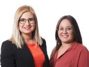 La edil Ana Tortosa renuncia al área de Fiestas de Petrer, que asumirá a partir de ahora la alcaldesa, y mantiene la concejalía de Servicios Sociales Irene Navarro - Ana Tortosa