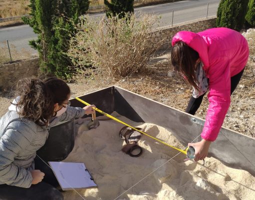 Más de 400 alumnos y alumnas de Secundaria participarán en los talleres didácticos de arqueología organizados por el Ayuntamiento de Elda en yacimiento de El Monastil Talleres didácticos de arqueología - Elda