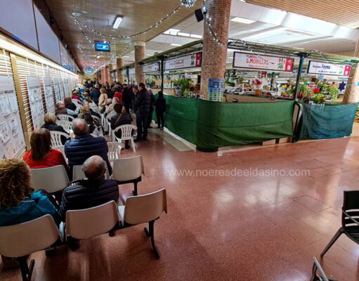 Retrasos para la adjudicación de los bonos de consumo a los mayores de 65 años en Elda