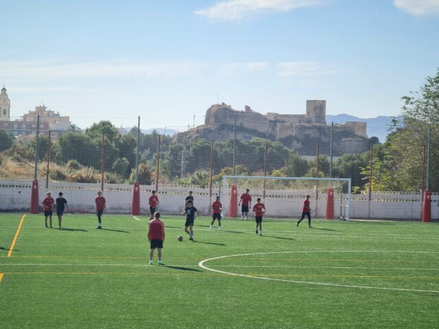 El Ayuntamiento de Elda abre el campo de fútbol número 2 de La Sismat