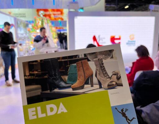 Elda muestra en Fitur su apuesta por las nuevas tecnologías con la presentación de la aplicación turística de realidad aumentada EldeAR Elda en Fitur 2023