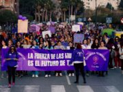 El 8-M recorre las calles de Petrer y Elda reivindicando la igualdad y los derechos de las mujeres