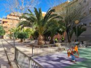 Remodelación de la plaza situada junto a la AMCE Santa Cecilia en Elda