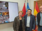 Concierto de la Orquesta de Cámara Ciudad de Elda y Carasses para celebrar el 25 aniversario de la Coral de los Santos Patronos en el Teatro Castelar