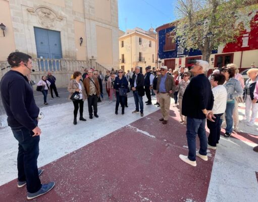 Unos 2.000 turistas tienen previsto visitar Petrer en el próximo mes y medio a través de viajes organizados por un operador turístico. Turismo Petrer 2023