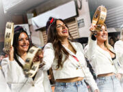 La Entradica Cristiana de Elda brilló bajo momentos con lluvia