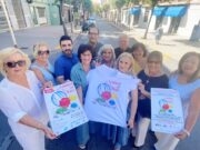 Presentación de la camiseta para correr la traca de las próximas Fiestas Mayores de Elda, diseñada por el grupo Matices