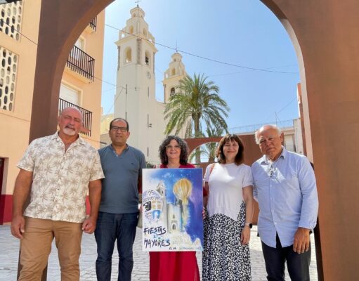 La artista eldense Marina Pérez es la autora de la portada de la revista de las Fiestas Mayores de Elda 2023 que será presentada por Juan Carlos Pastor