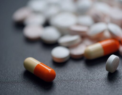 Sanidad pone en marcha la dispensación de medicamentos a ciudadanos y ciudadanas de la Comunitat Valenciana en otros países de la Unión Europea Medicinas - Archivo