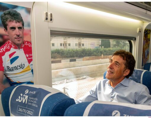 Renfe homenajea con una exposición fotográfica a los ciclistas españoles que hicieron podio en el Tour de Francia