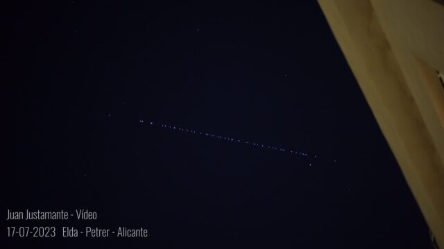 Satélites Starlink - 2023 @juanjustamante - Foto