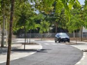 El Ayuntamiento de Elda finaliza los trabajos de construcción de un nuevo vial con zonas de aparcamiento y arbolado que conecta la avenida de Ronda y la avenida de las Agualejas Nuevo vial con zonas de aparcamiento y arbolado