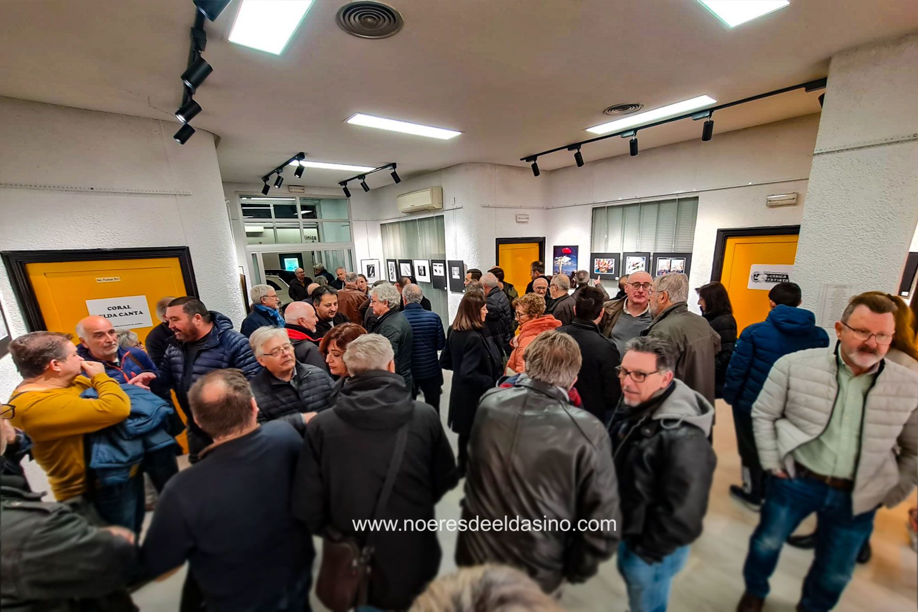 Inauguración de FOCO CULTURAL, la nueva sala de exposiciones de la Asociación Fotográfica de Elda