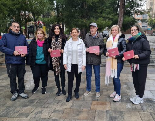 Los comercios asociados a AEDE entregan los premios a los clientes que participaron en la campaña ‘Gana ilusión esta Navidad’