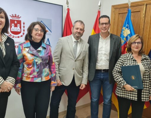 José Joaquín Martínez Egido es designado como el nuevo director de la Sede Universitaria de Elda por el Consejo de Dirección de la Universidad de Alicante José Joaquín Martínez Egido ya es, oficialmente, nuevo director de la Sede Universitaria de la UA en Elda