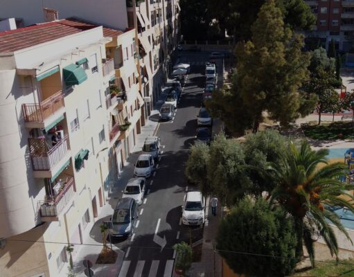 Se duplican las licencias para instalar ascensores y mejorar la accesibilidad en edificios de viviendas de Elda en los últimos cuatro años. Cocoliche Elda