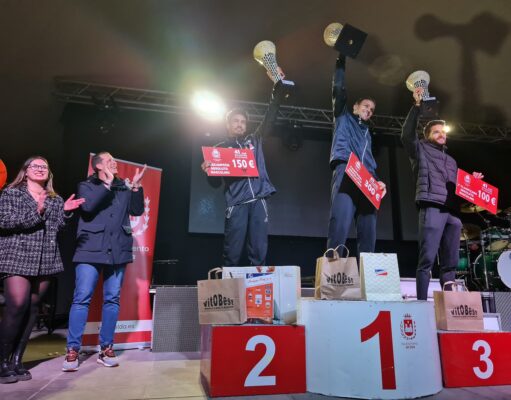 Abderrahman El Kayami, del Playas de Castellón, conquista por cuarta vez la San Silvestre Eldense Abderrahman El Kayami, del Playas de Castellón, conquista por cuarta vez la San Silvestre Eldense