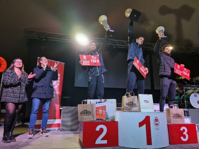 Abderrahman El Kayami, del Playas de Castellón, conquista por cuarta vez la San Silvestre Eldense