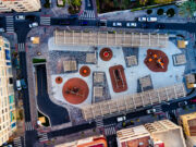 El Ayuntamiento de Elda mejorará la seguridad en la ciudad mediante la colocación de cámaras en áreas con mucho tráfico. Plaza Zapatero Elda 2024