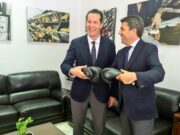 El Ayuntamiento de Elda y la Generalitat Valenciana rehabilitarán la Casa de la Juventud para retomar lo antes posible su actividad cultural y juvenil El President de la Generalitat Valenciana, Carlos Mazón y Rubén Alfaro alcalde de Elda