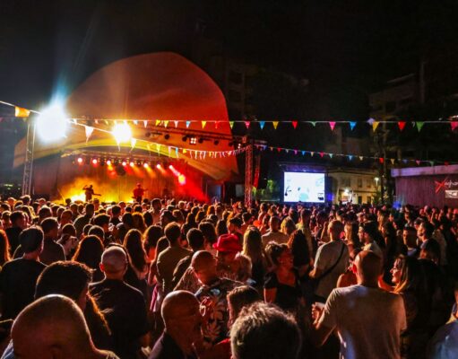 Más de 4.000 personas se dieron cita el pasado sábado en la Plaza Castelar, durante el momento de máxima afluencia de público al Emdiv Festival 2024