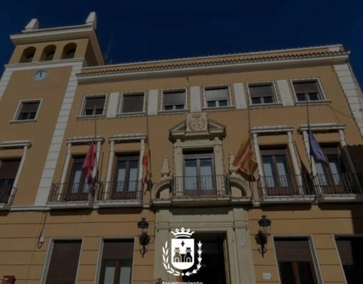 El Ayuntamiento de Elda suspende todas las actividades y decreta tres días de luto oficial por las víctimas de la DANA LUTO OFICIAL EN ELDA - DANA