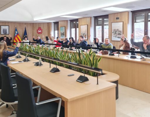 Aprobada la ampliación del contrato de patrocinio que el Ayuntamiento de Elda mantiene con el Club Deportivo Eldense