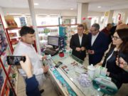 Sanidad culmina la implantación del sistema de código digital de los medicamentos que elimina el cupón precinto en las 807 farmacias de Alicante Sanidad culmina la implantación del sistema de código digital de los medicamentos que elimina el cupón precinto en las 807 farmacias de Alicante