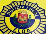 La Policía Local de Elda multa a un vecino por causar molestias con música y gritos durante una fiesta en su piso.
