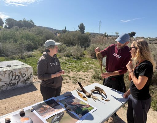Gran participación con más de 300 personas en la apertura de la Senda Circular del Vinalopó en Elda