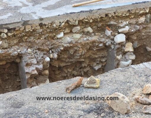 Avanzan las obras en el entorno de la iglesia de Santa Ana y emergen hallazgos históricos que enriquecen la historia de Elda.