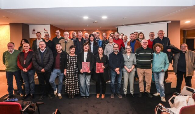 Organizadores y colaboradores de la nueva edición de la Revista Alborada 2025 Foto: Jesús Cruces