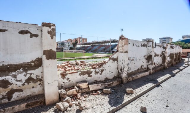 FOTO DEMOLICIÓN VALLADO ANTIGUO PEPICO AMAT 1